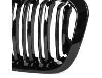 BMW 3 E46 98-01 LIMUZINA / KOMBI maske med žarometoma (ledvički) levi + desni komplet ČRNE SIJAJNE DVOJNE LETVE