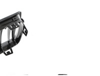 BMW 4 F32 / F33 / F36 13-18 maske med žarometi (ledvičke) levi + desni komplet ČRNE SIJAJNE DVOJNE LETVE