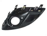 Opel Corsa D 11-14 S HALOGENIMI ŽARNICAMI, MASKA V SPREDNJEM ODBIRAČU LEVEG KROMIRANA