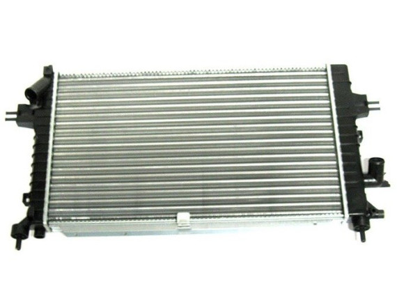 opel / Opel Astra III H 2004- 1,3 1,7 1,9 CDTi Hladilnik / radiator motorja