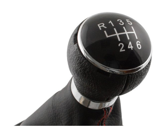 VW Golf V Plus 05-08 Gumb za prestavo prestav + črna ročica gred Rdeča nit + okvir CHROM 6 zobnikov