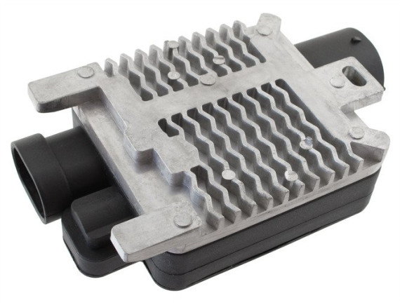 Ford Focus Mk2 04-11 Hladilnik vode / hladilnik ventilatorja