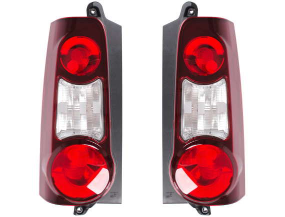 Citroen Berlingo III FL 12-19 Z VRATI zadnja luč leva + desna 2 kom