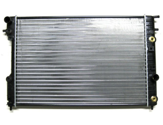 opel / Opel Omega B 94-99 2,0 2,2 2,5 3,0 Hladilnik / radiator motorja