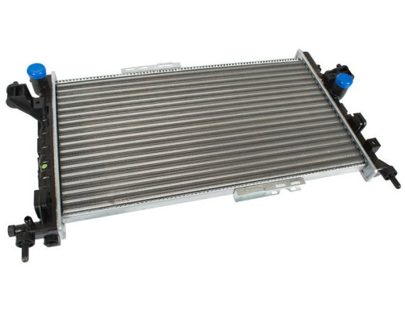 opel / Opel Tigra TwinTop 04-10 1,3 / 1,7 CDTI Hladilnik / radiator