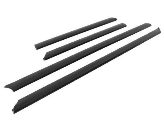 Audi A4 95-01 Obloga za bočno telo BOTTOM 4 kos