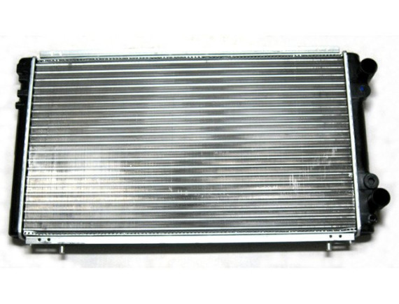 Renault Trafic 86-96 2,1 2,4 dizelski radiator / radiator