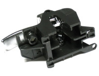 Nissan Navara 2004- Notranji ročaj zadaj (s ključavnico) CHROM Levo